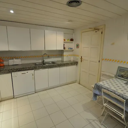 Penthouse -lloret Holiday Apartment